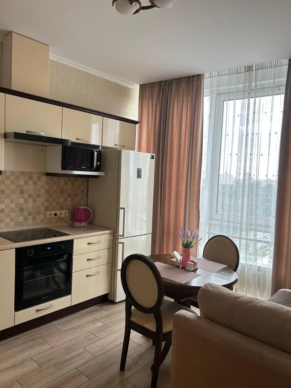Apart Assistant On Smart Plaza Kijów Zewnętrze zdjęcie