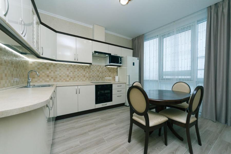 Apart Assistant On Smart Plaza Kijów Zewnętrze zdjęcie